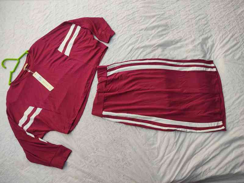 Bazar de roupas femininas — foto 3