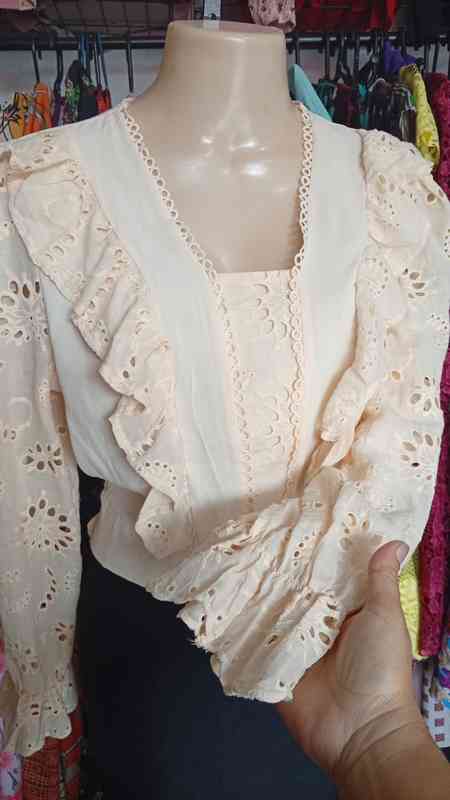 Blusas femininas tamanho 42 — foto 2