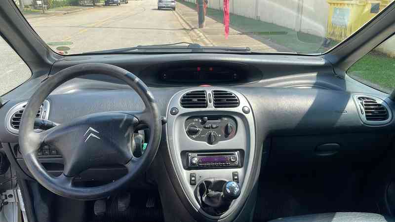 Citroën Xsara Picasso 1.6 Flex 2009 — foto 6