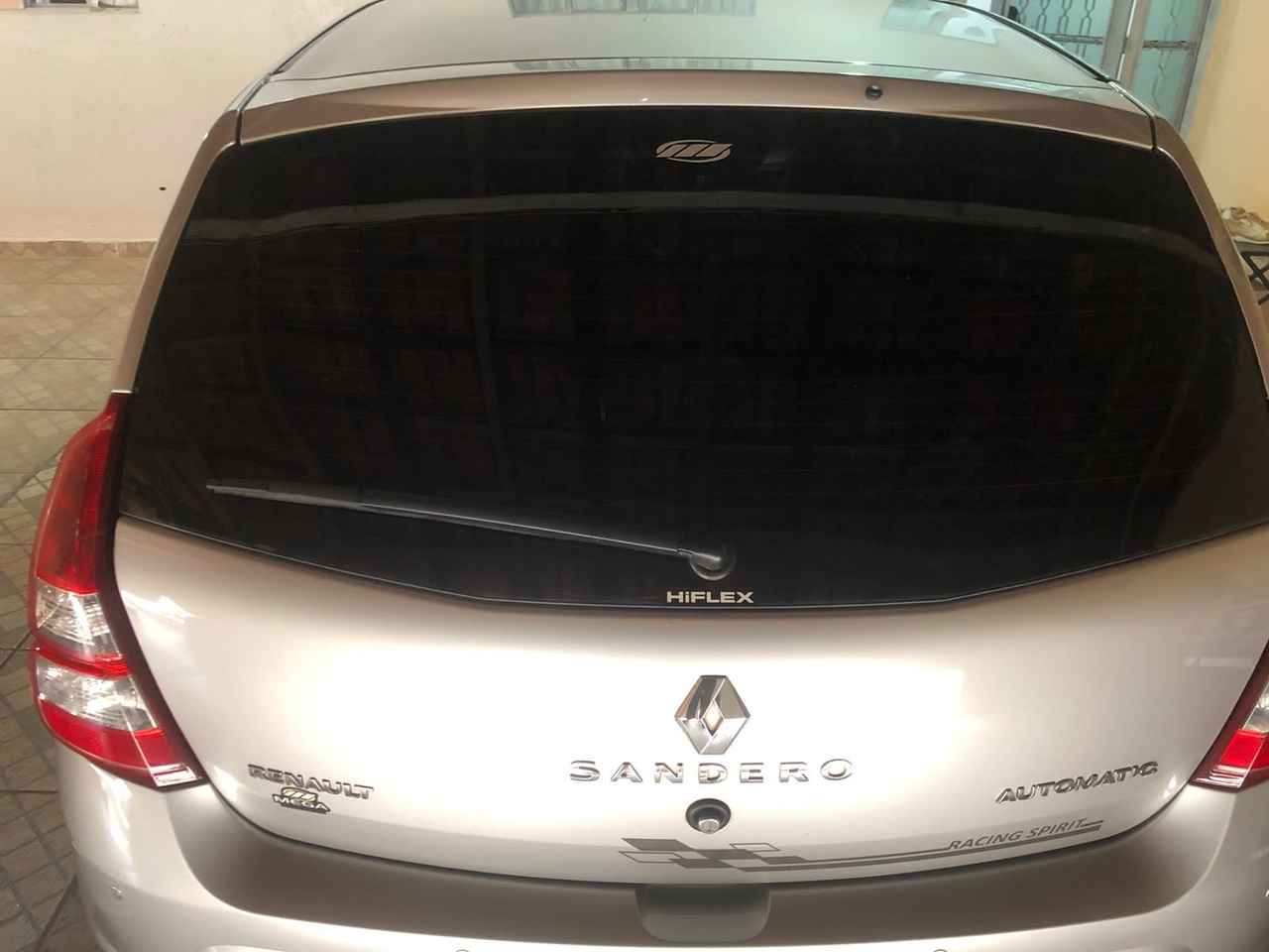 Renault Sandero Privilege 1.6 16V 2012 — foto 8