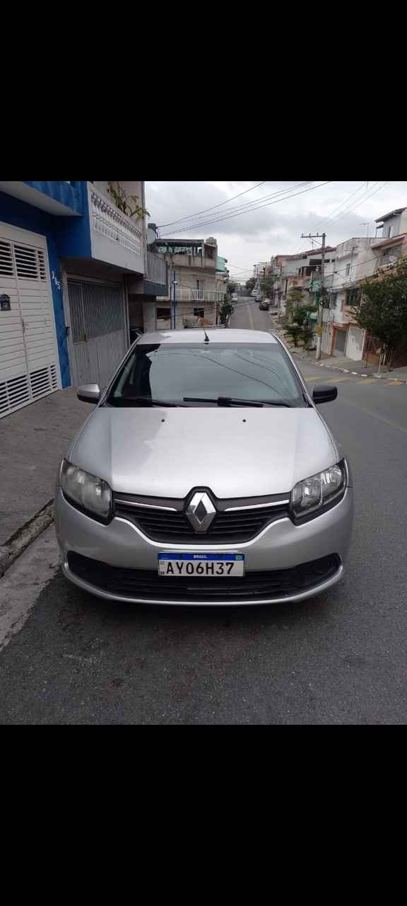 Renault Logan 2015 — foto 8
