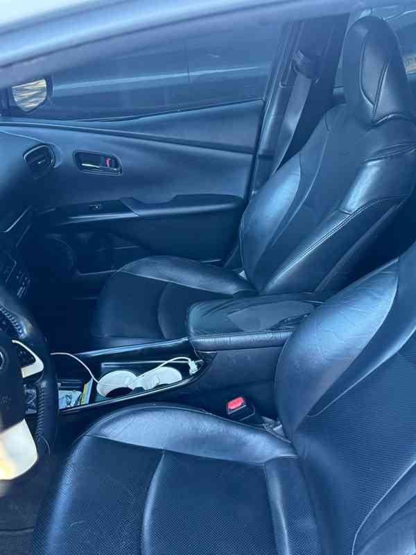 Toyota Prius 1.8 16V Híbrido Automático 2016 — foto 10