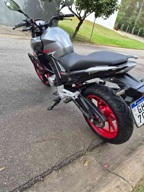 Honda CB Twister 250F 2018 — foto 4