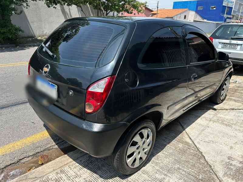 Chevrolet Celta Básico 2010 — foto 3