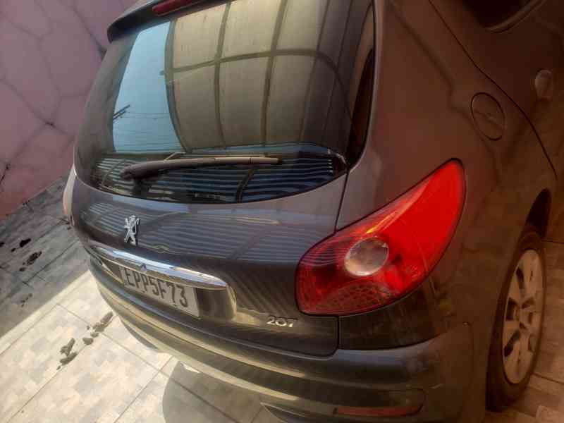 Peugeot 207 X-Line 1.4 Flex 2010/2011 — foto 5