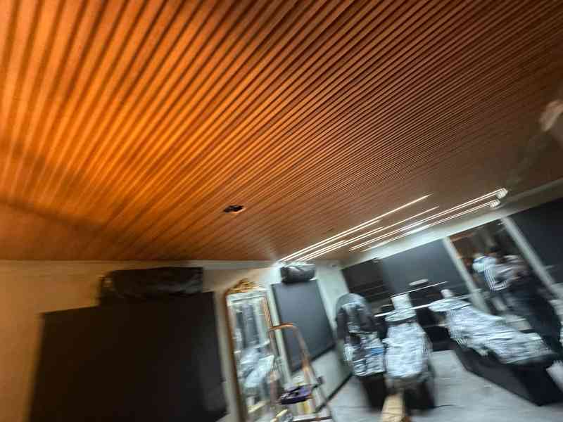 Painel ripado em WPC — foto 5