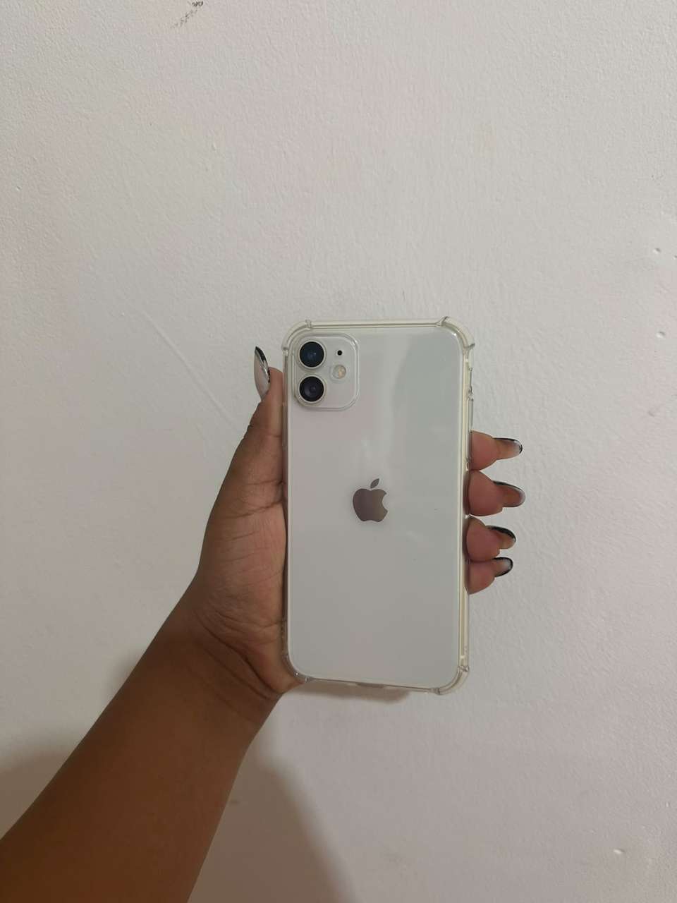 iPhone 11 com acessórios — foto 5