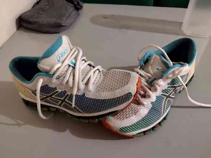 Tênis Asics Gel Feminino Tamanho 35 — foto 4