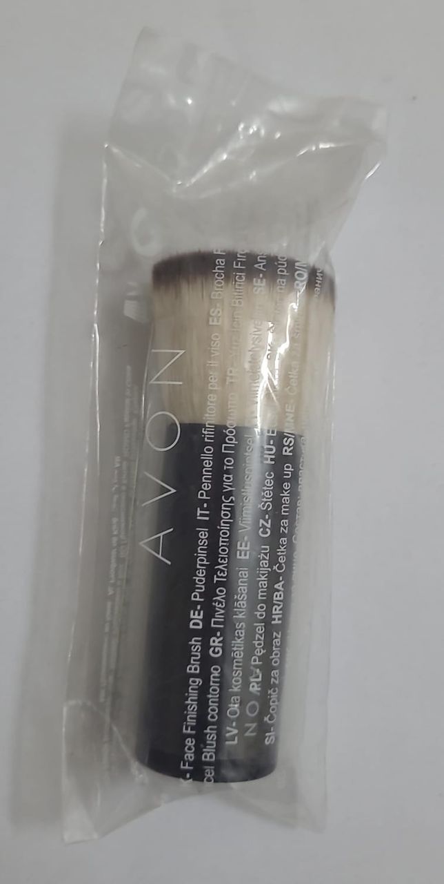 Perfumes e cosméticos variados — foto 5