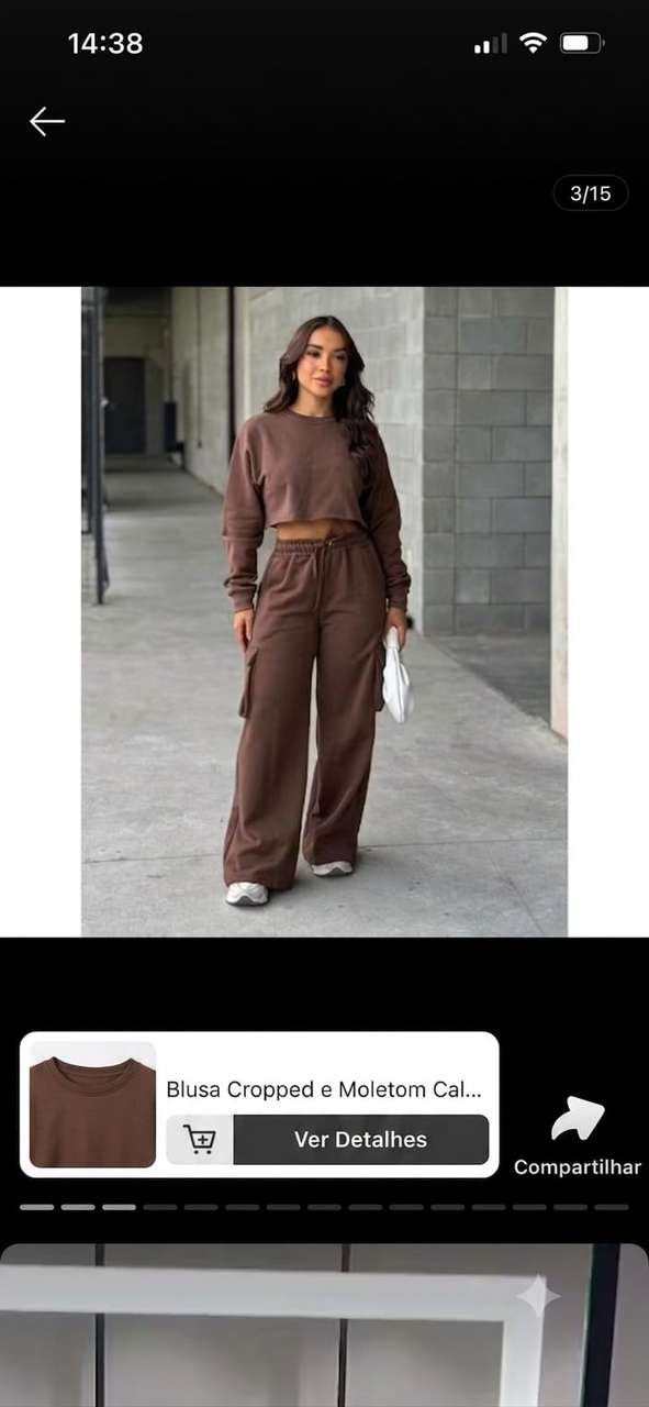 Roupas femininas variadas — foto 2