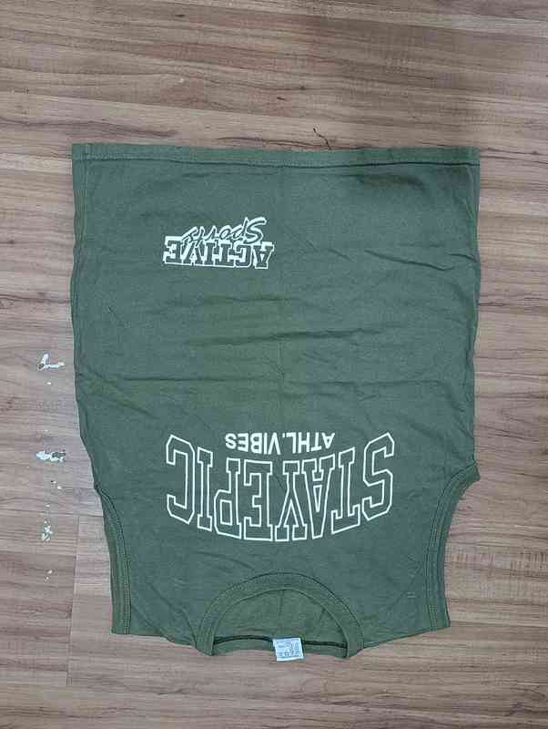 Roupas masculinas infanto-juvenis variadas — foto 12