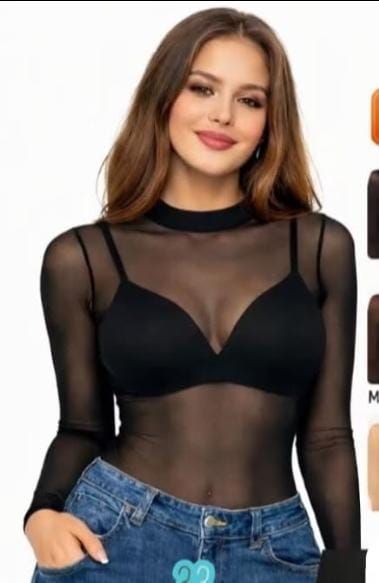 Roupas femininas variadas — foto 3