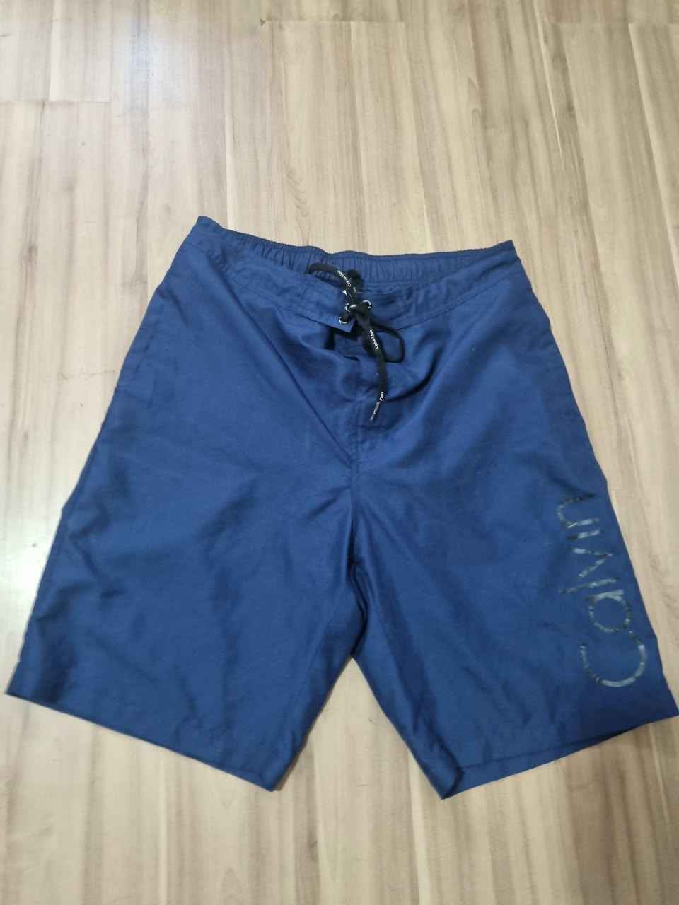 Bermuda Calvin Klein tamanhos G e GG — foto 2