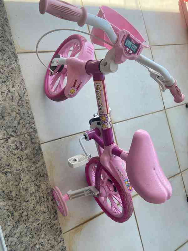 Bicicleta infantil aro 12 — foto 2